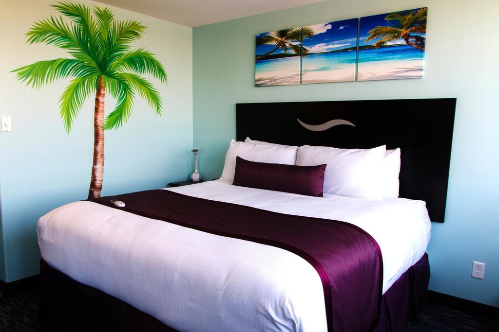 California Palms Hotel And Suites Austintown Esterno foto